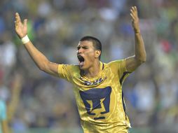 Gallardo celebra el gol que le dio el triunfo a Pumas. MEXSPORT / I. Ortiz