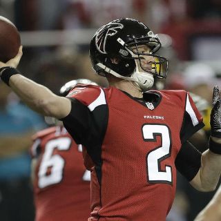 Halcones apabullan a Empacadores y van al Super Bowl