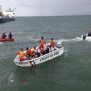 Naufragio en Malasia deja nueve muertos