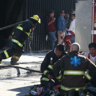 Reportan 11 casas dañadas por explosión en Iztapalapa