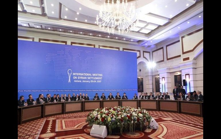 Representantes de Rusia, Turquía e Irán se reúnen para las negociaciones de paz. EFE / I. Kovalenko
