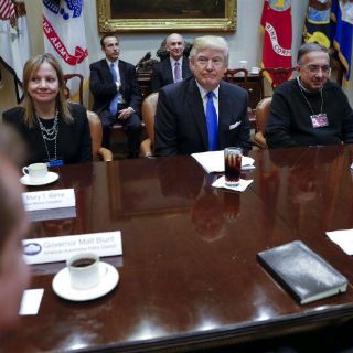 Trump se reúne con directores de Ford, GM y Fiat Chrysler