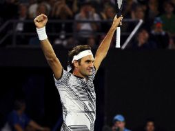 El helvético se convierte, a los 35 años, en el jugador de más edad en alcanzar las semis de un torneo de Grand Slam. EFE / T. Nearmy