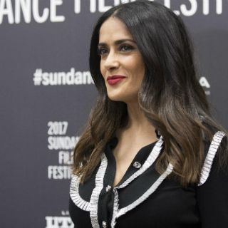 Odio y racismo no se deben atacar con violencia: Salma Hayek