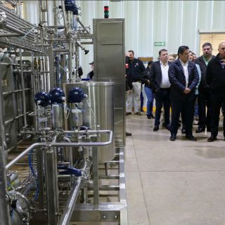 Inauguran primera procesadora de lácteos TIF en México