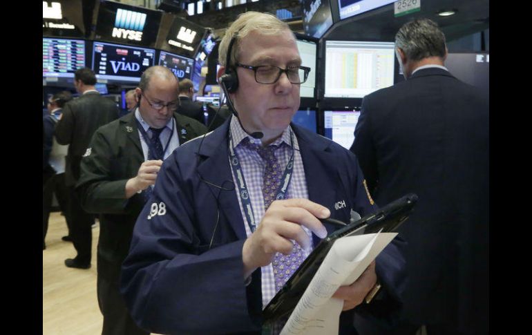 Wall Street vivió un jornada histórica en la que el Dow Jones tocó por primera vez los 20 mil puntos en la apertura de la sesión. AP / ARCHIVO