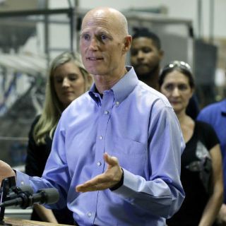 Gobernador de Florida amenaza a puertos que negocien con Cuba