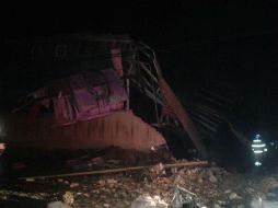 La explosión afecta una superficia de entre 80 y 100 metros a la redonda. ESPECIAL /