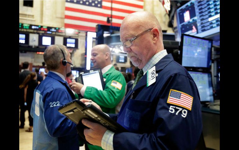 Wall Street cerró hoy en terreno mixto y el Dow Jones de Industriales, subió hasta alcanzar un nuevo récord histórico. EFE / ARCHIVO