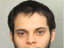 El veterano de guerra Esteban Santiago, fue inculpado formalmente por el tiroteo que dejó cinco muertos en el aeropuerto de Miami. TWITTER / @MiamiDiario