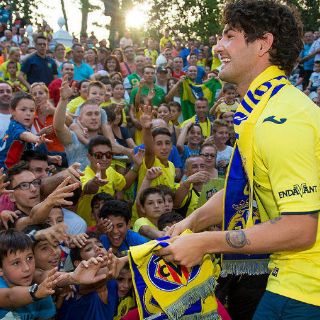 Alexandre Pato negocia su pase al futbol chino