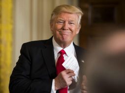 ''Vamos a estar trabajando juntos para buscar una relación nueva'', declara Trump. EFE / J. Lo Scalzo