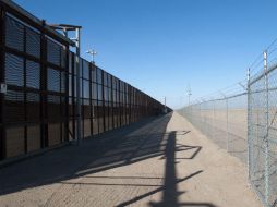 Señalan que no pueden confiar en estrategias y tácticas anticuadas para detener la entrada ilegal de personas, armas y drogas a EU. EFE / G. M. Williams
