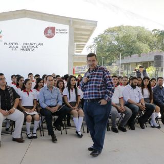 Abren plantel del Cecytej en La Huerta