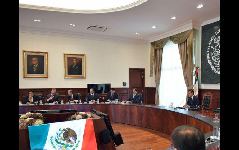 El Mandatario sostuvo que se les darán los elementos y herramientas necesarios a la red consular de México en EU. NTX / ESPECIAL