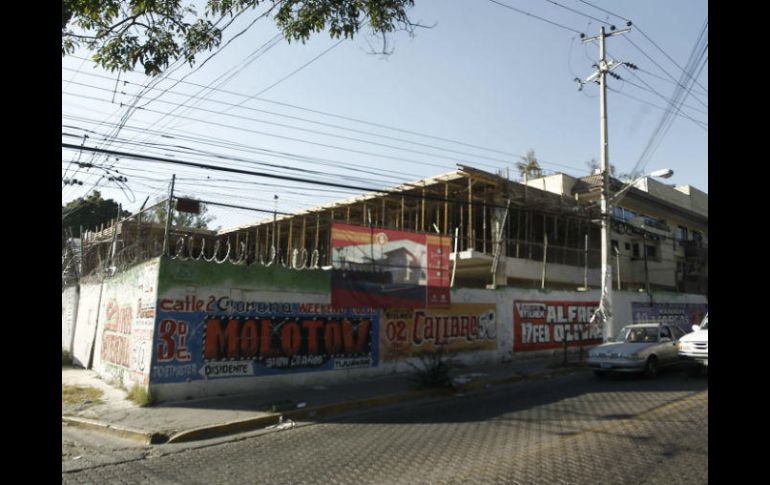 La construcción de una plaza comercial en avenida San Jorge y calle Silvia fueron suspendidos tras la queja de los vecinos de la zona. EL INFORMADOR / E. Barrera