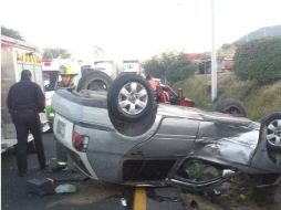 Los heridos son trasladados a la Cruz Verde de Tlajomulco de Zúñiga. ESPECIAL / Bomberos Tlajomulco
