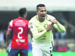 Cecilio Domínguez requirió de 61 minutos para anotar su primer gol enfundado en la playera del América. EFE / J. Méndez