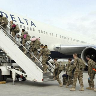 Rusia prolonga la presencia de sus tropas en Kirguizistán