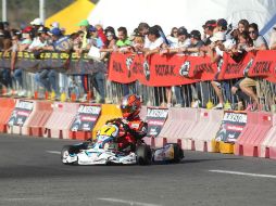 Raúl Guzmán fue protagonista junto con el piloto de Fórmula Uno, Sergio Pérez. EL INFORMADOR / M. Vargas