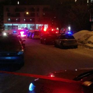 Mueren cuatro en ataque a mezquita en Quebec