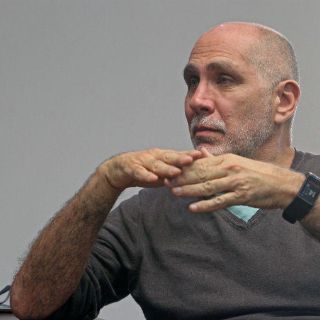 Guillermo Arriaga considera 'inservible' el muro fronterizo de Trump