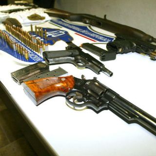 Vinculan a proceso a hijo de 'El Azul' y su escolta