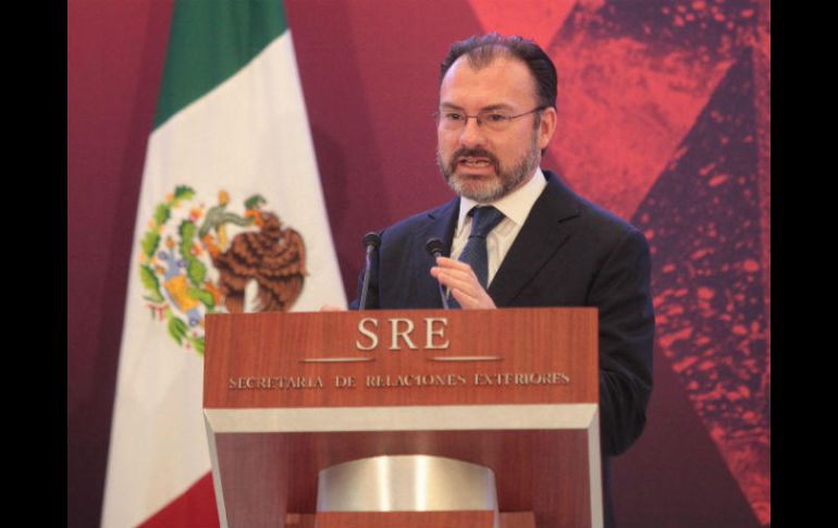 Explica que el Gobierno mexicano incrementó en 50 millones de dólares el presupuesto para la red consular. EFE / ARCHIVO