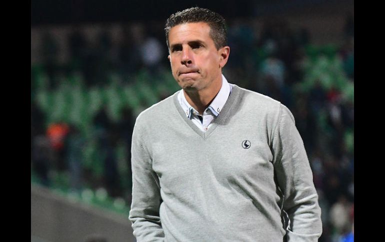 En un comunicado, el Club Puebla dio a conocer que el entrenador argentino Ricardo Valiño ha dejado de ser el entrenador. MEXSPORT / ARCHIVO
