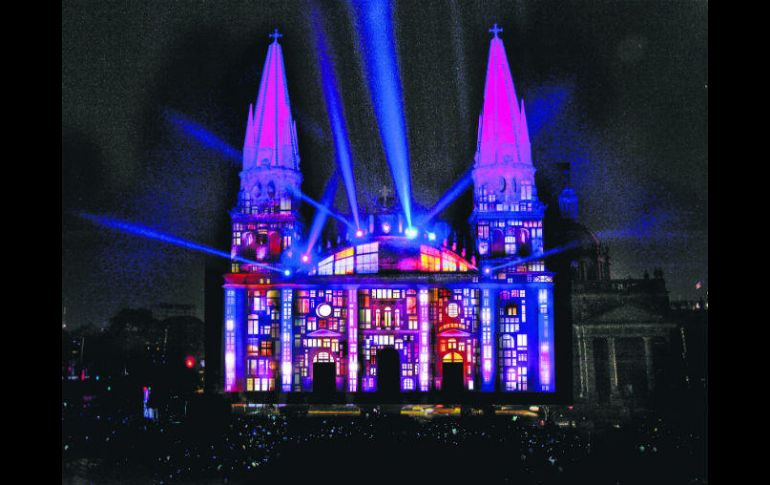 La Catedral de Guadalajara será uno de los edificios que se iluminarán para festejar el aniversario de la ciudad. ESPECIAL /