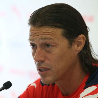 Hacer bien las cosas para luego ir a Europa: Almeyda