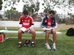 Martínez (I), estuvo ligado a las fuerzas básicas de Chivas desde el 2007. TWITTER / @Chivas