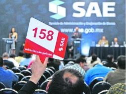 Subasta a martillo. En estos eventos el mejor postor gana la mercancía ofertada por el SAE. EL INFORMADOR / ARCHIVO