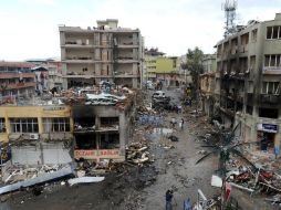 El ataque, llevado a cabo de madrugada, causó un incendio en la mayoría de las oficinas administrativas que estaban en el edificio. AFP / ARCHIVO