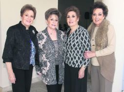 Las hermanas Anne, Márgara Cristy y Maru Sánchez Pérez Verdia., Crisy y Maru Sánchez Pérez Verdia.  /