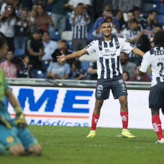 Monterrey y Necaxa golean en Copa MX