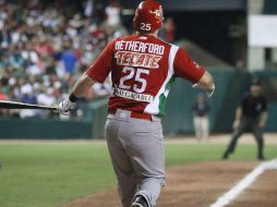 C.J Retherford impulsó tres carreras para el cuadro mexicano. FACEBOOK / aguilasdemexicali