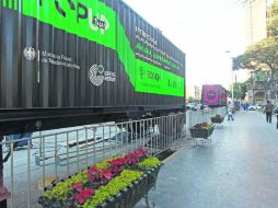 Los contenedores ya se encuentran sobre 16 de septiembre. EL INFORMADOR / E. Barrera