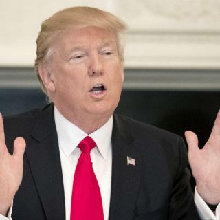 Donald Trump revive duelo con Arnold Schwarzenegger