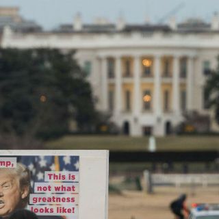 Casa Blanca pedirá restablecer veto migratorio 'a la brevedad'