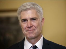 Neil Gorsuch, juez conservador, se prepara a librar una batalla en el Senado para obtener el lugar vacante desde hace un año. AP / J. Scott