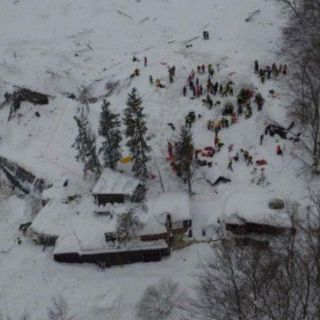 Avalancha en el norte de Pakistán deja nueve muertos