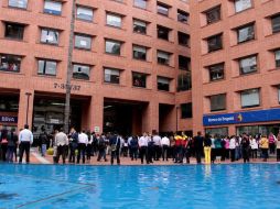 El sismo es sentido con más fuerza en se sintió con más fuerza en Bogotá, Cali y Medellín. EFE / ARCHIVO