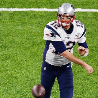 Piden a policía de élite buscar camiseta robada a Tom Brady