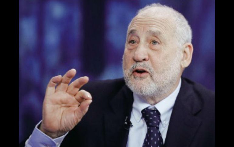 Joseph Stiglitz participó en una reunión con legisladores mexicanos. EL FINANCIERO  /