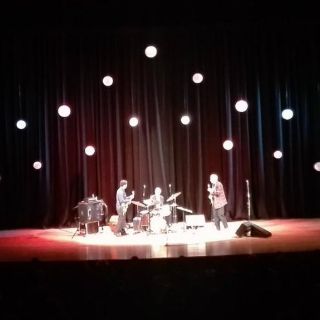 Un trío para festejar el jazz