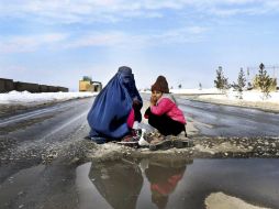 Afganistán sufre con frecuencia desastres naturales que provocan numerosas pérdidas humanas. EFE / H. Amid