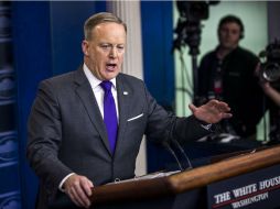 Sean Spicer indicó que se encuentran confiados en la decisión del organismo judicial. EFE / J. Lo Scalzo