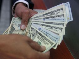 Sucursales bancarias de la Ciudad de México, vendieron el dólar hasta en 20.89 pesos. EL INFORMADOR / ARCHIVO