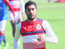Jair Pereira, el comandante de la zaga central de Chivas, dice que no deben dejar pasar a Matías Alustiza, quien ya les ha hecho goles. EL INFORMADOR / G. Gallo
